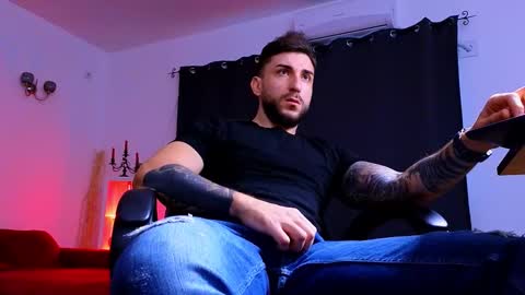 MightyAaron online show from 13, 11, 2025