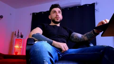 MightyAaron online show from 31, 3, 2026