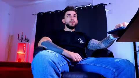 Snapshot of mightyaaron chatting on 14, 7, 2026 MightyAaron online show from 14, 7, 2026