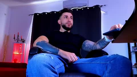 Snapshot of mightyaaron chatting on 17, 7, 2026 MightyAaron online show from 17, 7, 2026
