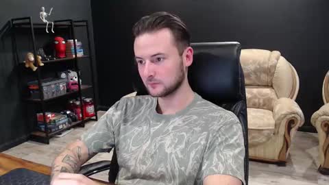 Misha Winchester online show from 2, 11, 2025