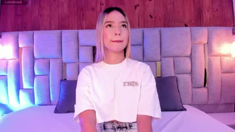 Mia  online show from 16, 5, 2026
