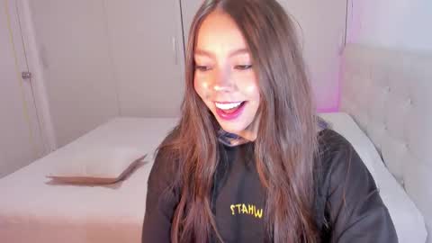 Snapshot of miia_rose12 chatting on 17, 9, 2025 miia_rose12 online show from 17, 9, 2025