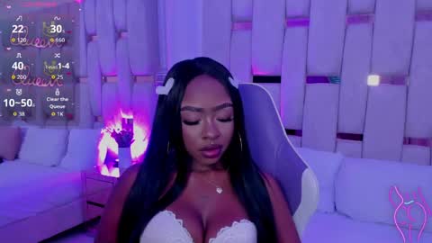 Miia Schwarz  online show from 12, 3, 2026