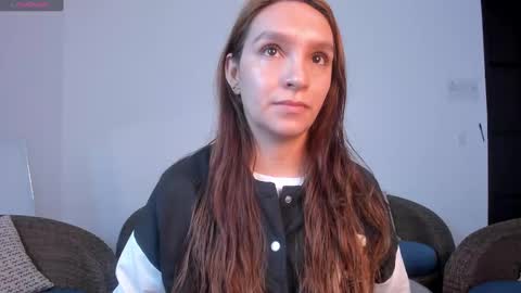 Miia 3 online show from 14, 2, 2025