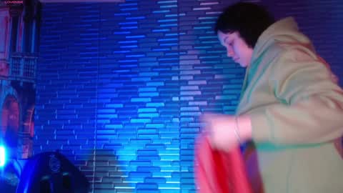 Ma -  online show from 8, 1, 2025