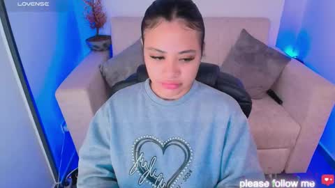 Snapshot of miiaa7_ chatting on 14, 2, 2026 Ma is my name I invite you to check out my wish list for my birthday online show from 14, 2, 2026