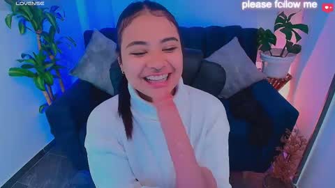 Snapshot of miiaa7_ chatting on 24, 3, 2026 Ma is my name I invite you to check out my wish list for my birthday online show from 24, 3, 2026