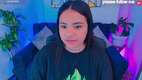 Snapshot of miiaa7_ chatting on 1, 4, 2026 Ma is my name I invite you to check out my wish list for my birthday online show from 1, 4, 2026