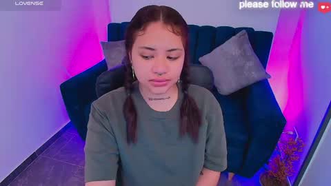 Snapshot of miiaa7_ chatting on 14, 4, 2026 Ma is my name I invite you to check out my wish list for my birthday online show from 14, 4, 2026
