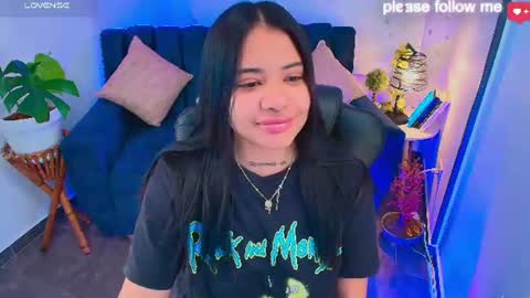 Snapshot of miiaa7_ chatting on 5, 7, 2026 Ma is my name I invite you to check out my wish list for my birthday online show from 5, 7, 2026