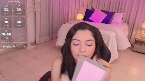 Snapshot of miiaa_evans chatting on 30, 1, 2025 Mia online show from 30, 1, 2025