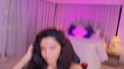 Snapshot of miiaa_evans chatting on 4, 2, 2025 Mia online show from 4, 2, 2025