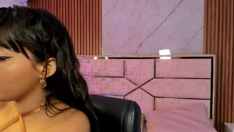 Snapshot of miiaamonroee chatting on 29, 11, 2025 Mia Monroe online show from 29, 11, 2025