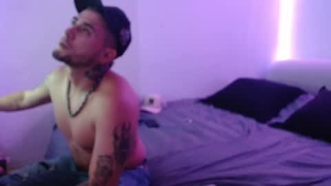 Snapshot of miialiiam0 chatting on 31, 12, 2024 Mia and Liam online show from 31, 12, 2024