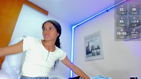 mia sofia online show from 12, 1, 2026