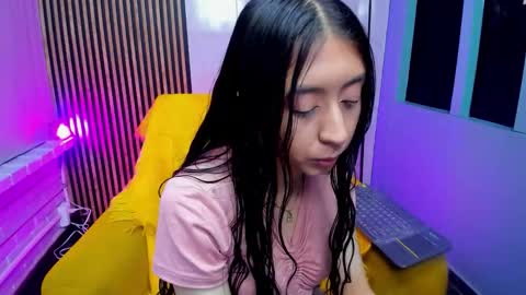 miilu  online show from 12, 10, 2025