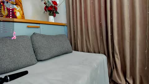 miissblonde online show from 14, 10, 2025