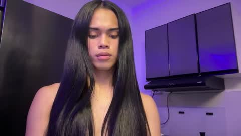 Snapshot of mika_pedersen chatting on 6, 10, 2025 mika_pedersen online show from 6, 10, 2025