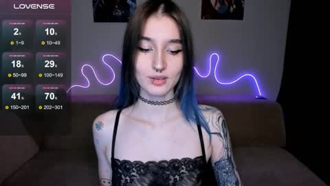 Mika online show from 17, 4, 2026