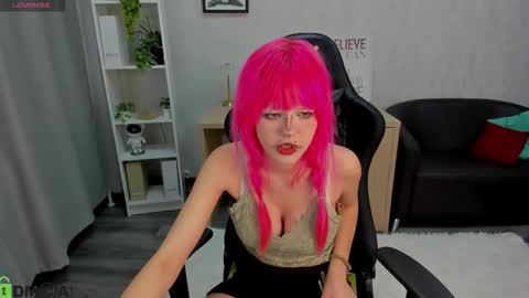 Mika online show from 3, 3, 2026