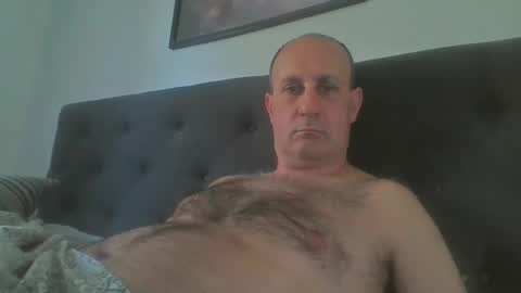 mikael_r52 online show from 18, 5, 2026