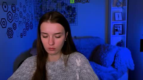 Snapshot of mikameovv chatting on 26, 11, 2025 Mika online show from 26, 11, 2025