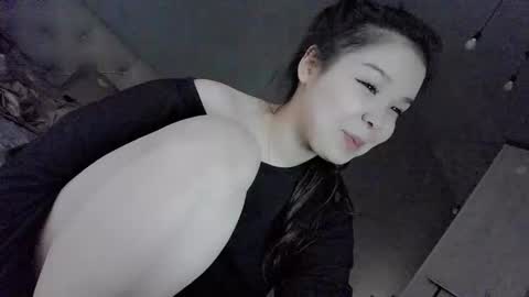 Snapshot of mikasssu chatting on 13, 2, 2025 mikasssu online show from 13, 2, 2025
