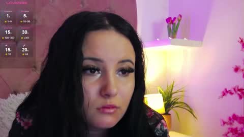 Snapshot of mikavia chatting on 9, 12, 2024 Mika online show from 9, 12, 2024