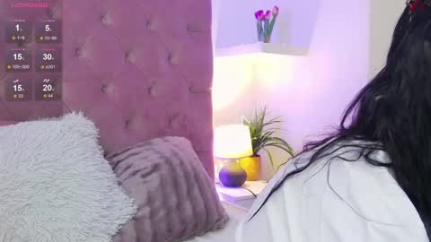 Snapshot of mikavia chatting on 10, 12, 2024 Mika online show from 10, 12, 2024