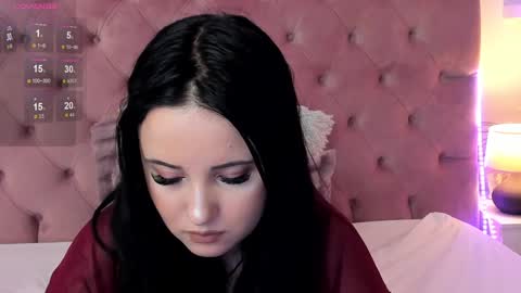 Snapshot of mikavia chatting on 29, 12, 2024 Mika online show from 29, 12, 2024