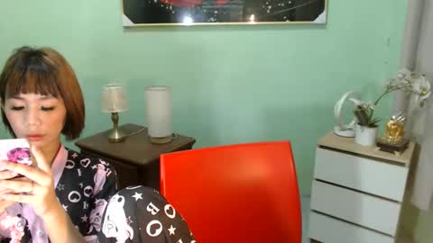 Snapshot of mikaydoll chatting on 22, 4, 2026 mikay online show from 22, 4, 2026