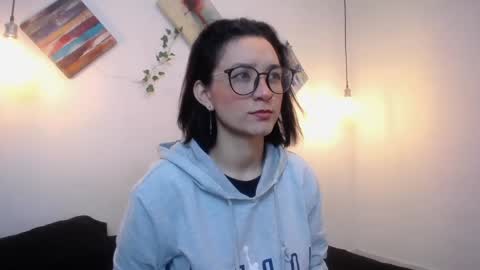 Snapshot of mikaza_akerman chatting on 14, 5, 2026 mikaza online show from 14, 5, 2026