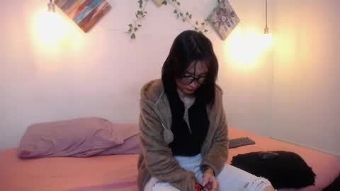 Snapshot of mikaza_akerman chatting on 27, 5, 2026 mikaza online show from 27, 5, 2026