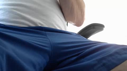 Snapshot of mike26051 chatting on 28, 5, 2026 mike26051 online show from 28, 5, 2026