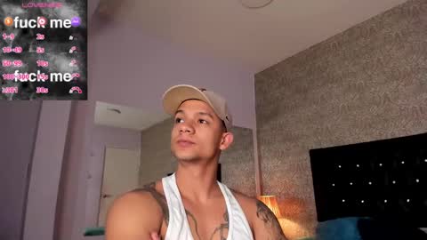 Snapshot of mike2_wills chatting on 16, 1, 2025 Mike2 wills online show from 16, 1, 2025