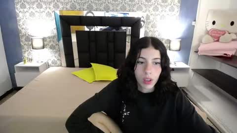 Snapshot of mike2_wills chatting on 26, 2, 2025 Mike2 wills online show from 26, 2, 2025