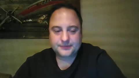 Snapshot of mike38be chatting on 10, 11, 2025 mike38be online show from 10, 11, 2025