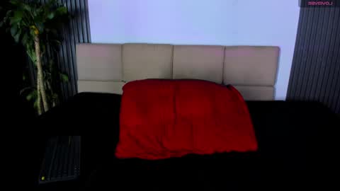 Mike 0233 online show from 25, 2, 2025