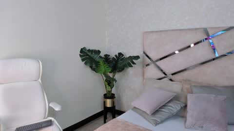 Mike Belle online show from 11, 12, 2024