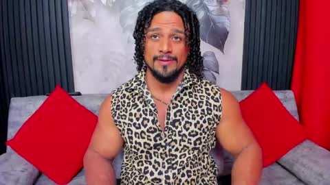 Snapshot of mike_estevess chatting on 6, 6, 2026 online show from 6, 6, 2026