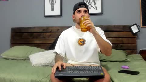 Mike Montoya online show from 16, 9, 2025