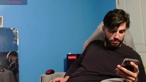 mikehawk1589 online show from 6, 1, 2025