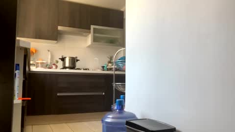 miker1239 online show from 30, 12, 2024