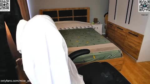 Mike    online show from 7, 4, 2026