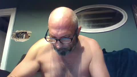 Snapshot of mikeweis1018 chatting on 27, 9, 2025 mikeweis1018 online show from 27, 9, 2025
