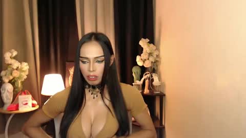 Mistress MikeyAlawi online show from 4, 2, 2025