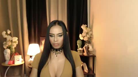 Mistress MikeyAlawi online show from 13, 2, 2025