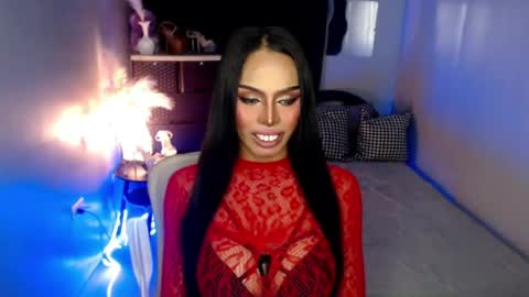 Mistress MikeyAlawi online show from 23, 4, 2026