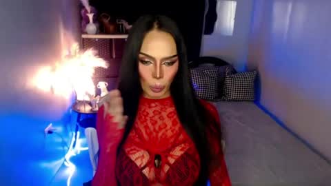 Mistress MikeyAlawi online show from 7, 6, 2026